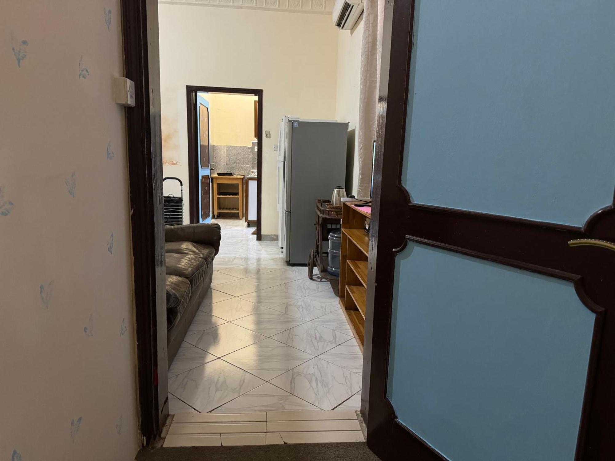 Backpackers Place Apartman Abu Dzabi Szoba fotó